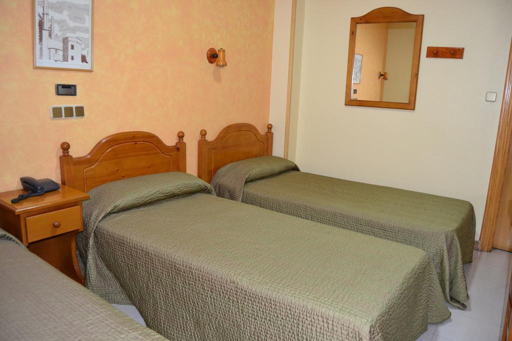 San Marcos Hotel Huesca Szoba fotó